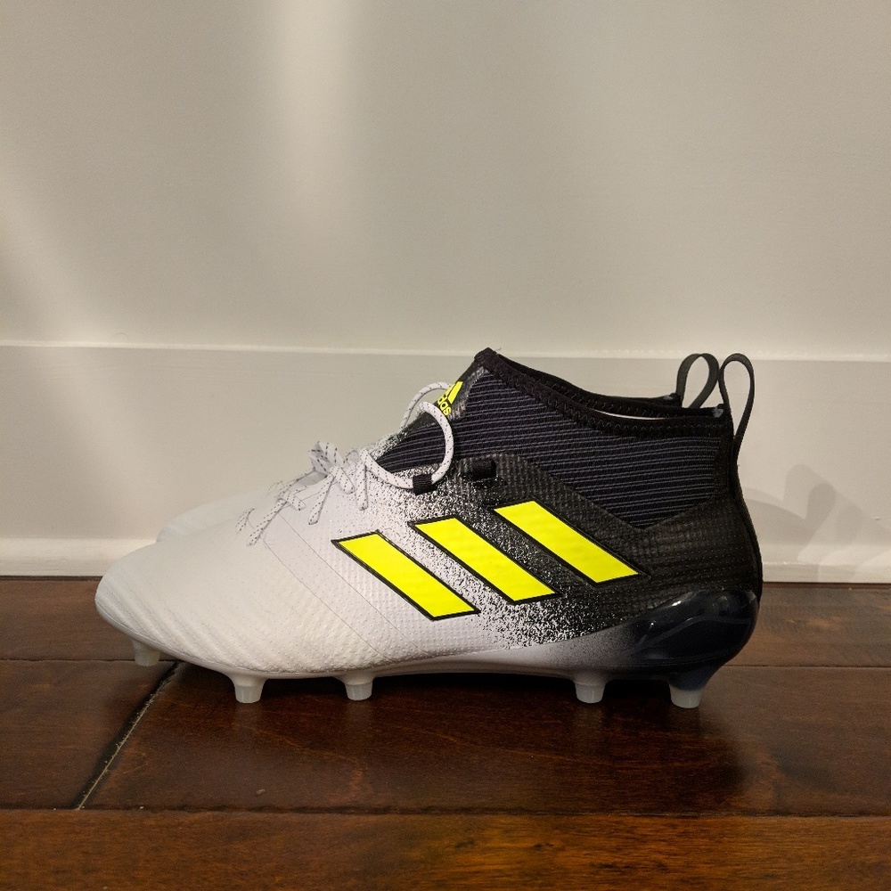 Adidas Ace 17.1 fg soccer cleats - size 9